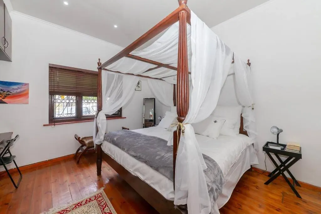 Sharods Self-Catering Guesthouse Città del Capo Appartamento