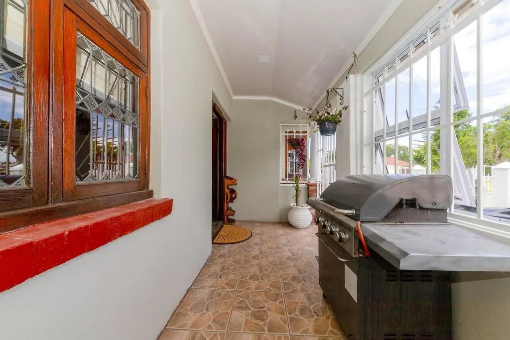 Sharods Self-Catering Guesthouse Città del Capo Appartamento